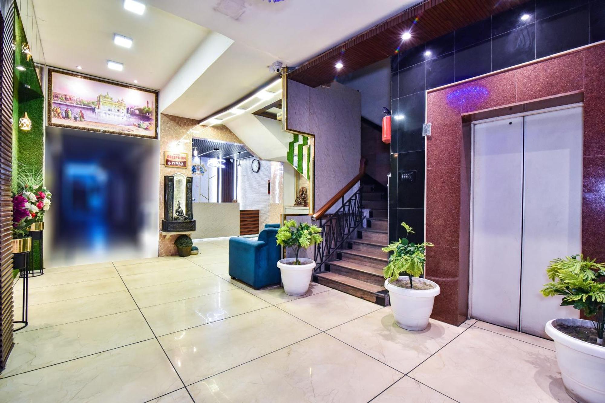 Pinaz Royale Hotel Amritszár Kültér fotó
