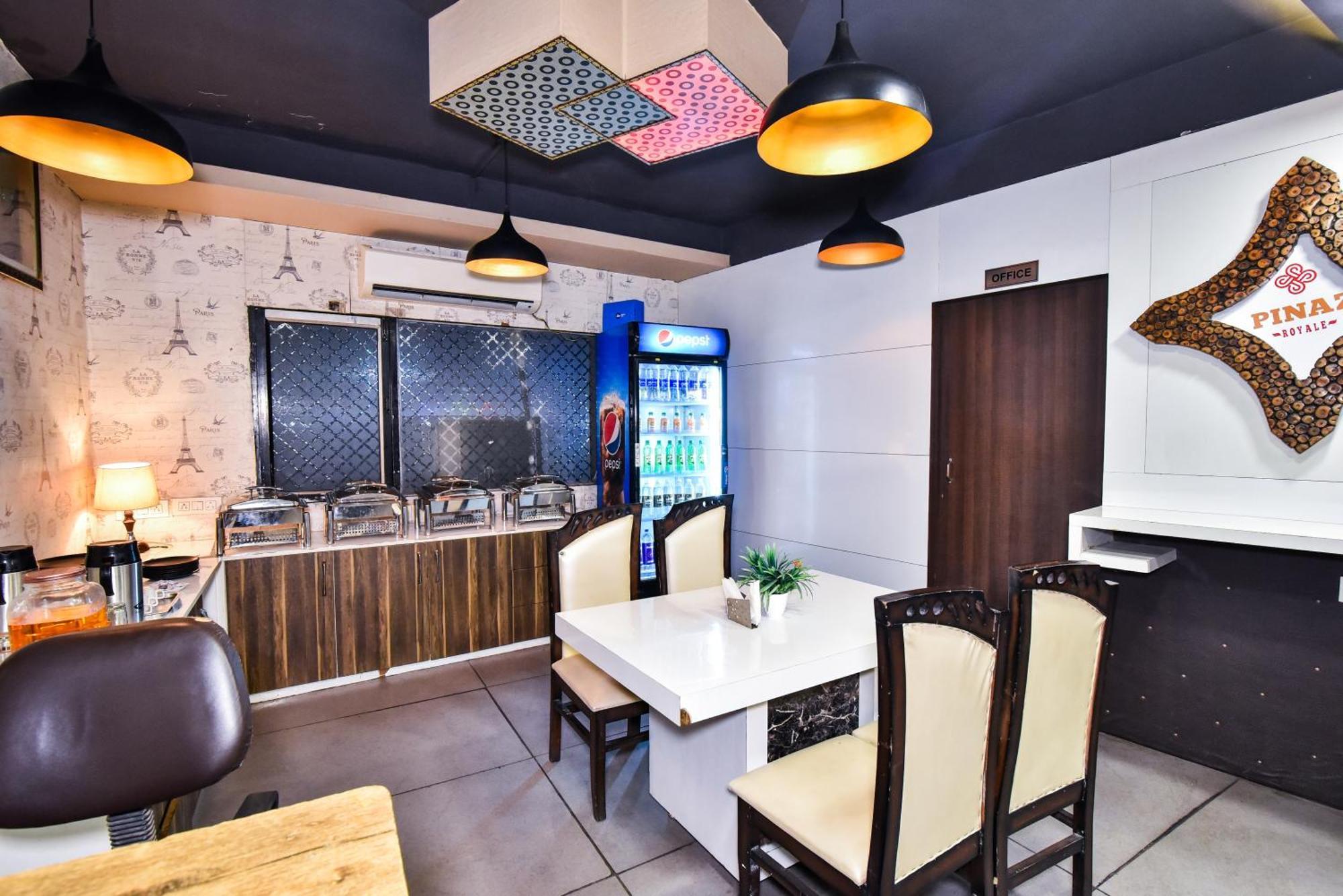 Pinaz Royale Hotel Amritszár Kültér fotó