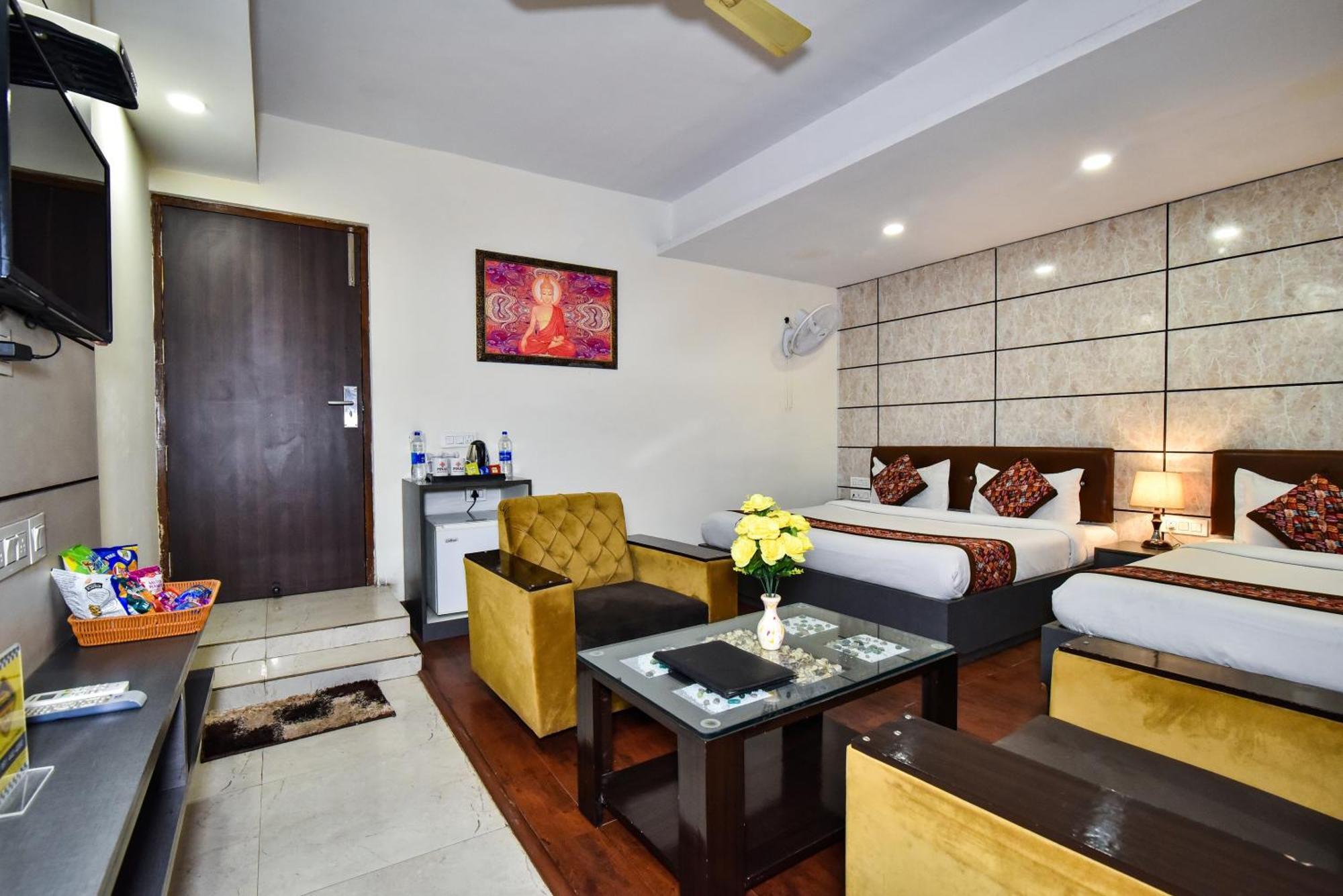 Pinaz Royale Hotel Amritszár Kültér fotó