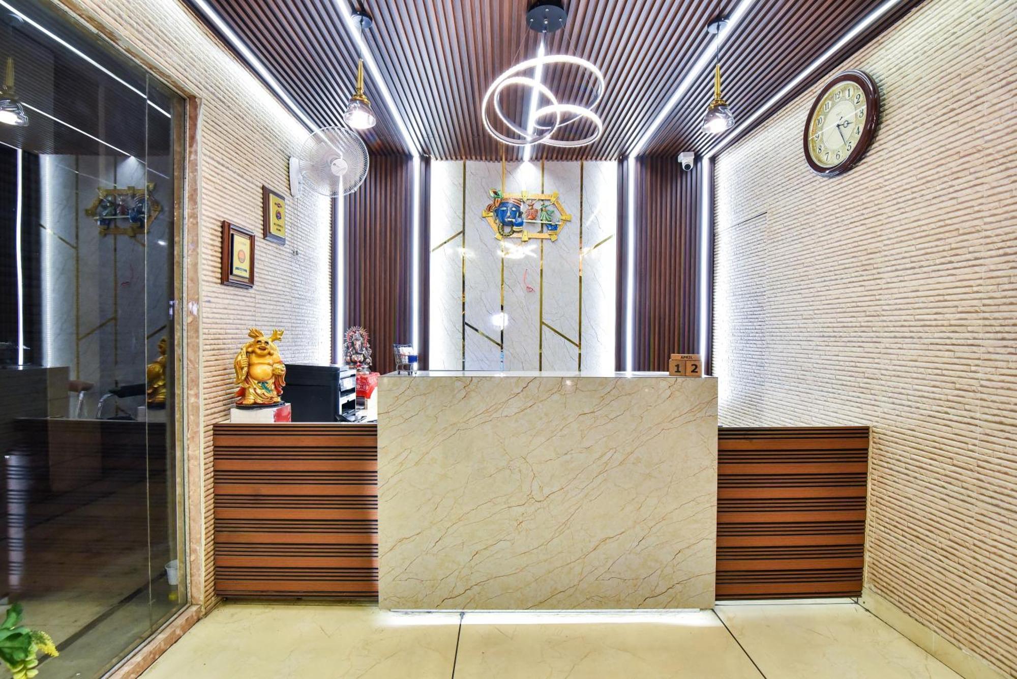 Pinaz Royale Hotel Amritszár Kültér fotó