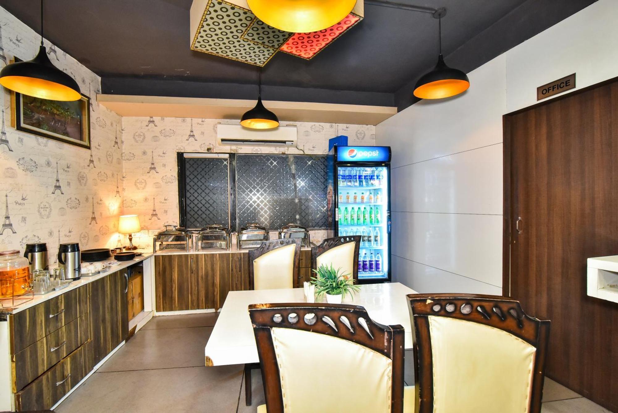 Pinaz Royale Hotel Amritszár Kültér fotó